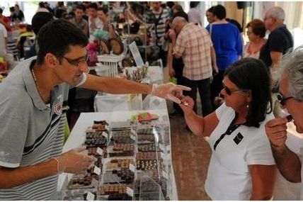 LES RENDEZ VOUS DU CHOCOLAT : UNE HISTOIRE DE SOLIDARITE