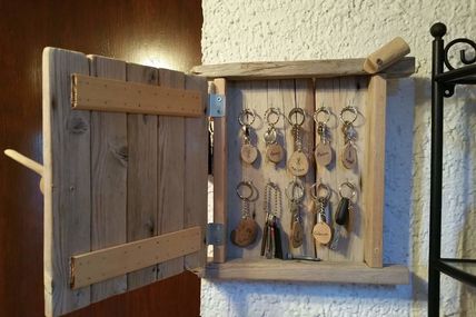 Boite à clefs en bois flotté