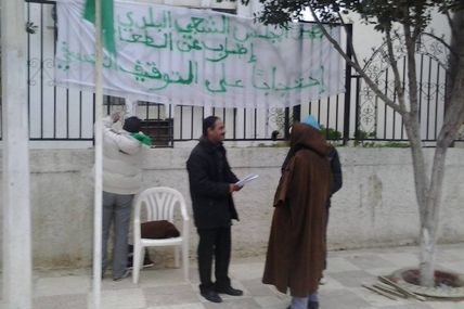 رئيس المجلس الشعبي البلدي بني راشد ولاية الشلف في اضرام عن الطعام