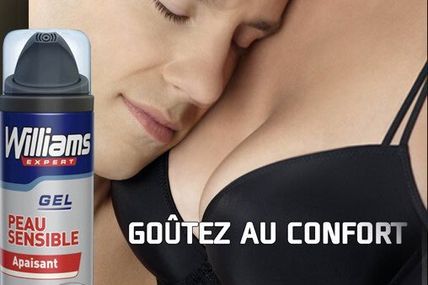 S'embrasser sur une affiche, non mais se déshabiller pour vendre, oui ?