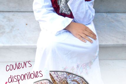 hijab2 fleuri T 2 à 4 ans 5€