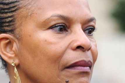 À QUELLE FEMME POLITIQUE NOIRE CES MOTS ONT-ILS ÉTÉ ADRESSÉS?