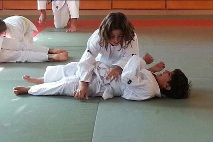 joyeux anniversaires à Farah 9 ans et Camil 6 ans