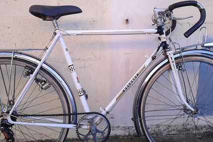Je vais rouler à MADRID