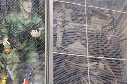 En attendant l’apocalypse thermonucléaire : relire Géopolitique de l’hibernation
