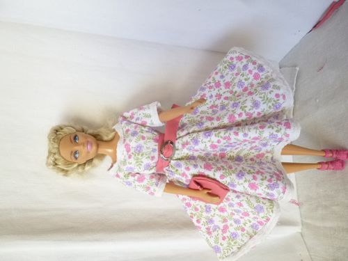 habits poupee barbie