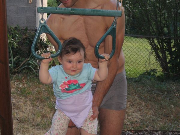 Karla auf ihrem Spielplatz