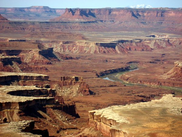 Hier fließt der "Green River", der einige Meilen später mit dem Colorado River zusammenfließt