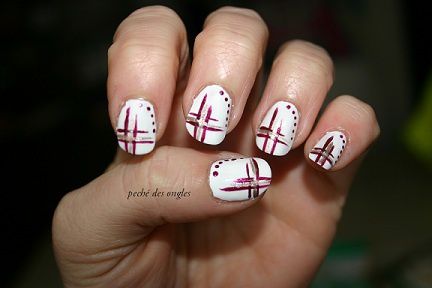nail art blanc, rouge et or!!