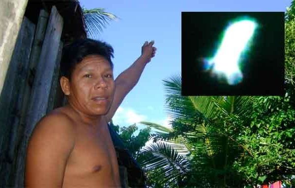 Des résidents de Iquitos au Pérou rapportent une observation d'OVNI Ob_dcb75e6ea0aed5dbb4cac44f400a46d8_ufo-iquitos