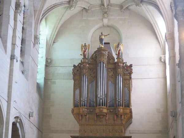 Les 400 ans du buffet de l'orgue de l'église St Pierre de Dreux.