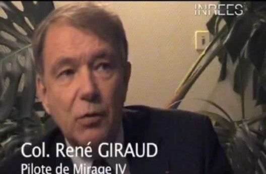 quand un mirage rencontre un avion de ligne