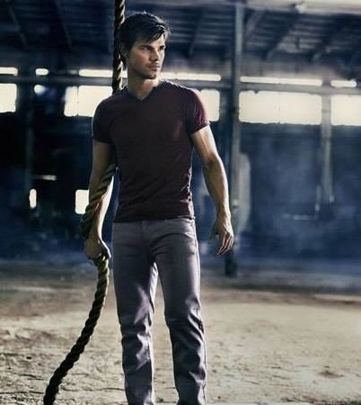 Taylor Lautner Nouvelles Images Pour Bench Le Blog De Twilight