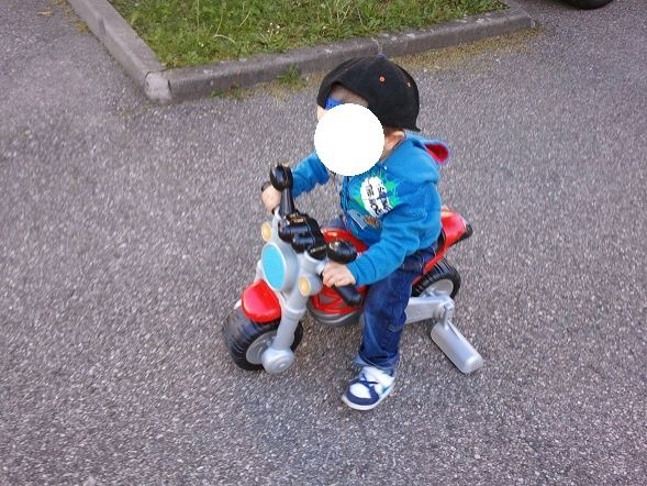 chicco porteur ducati monster