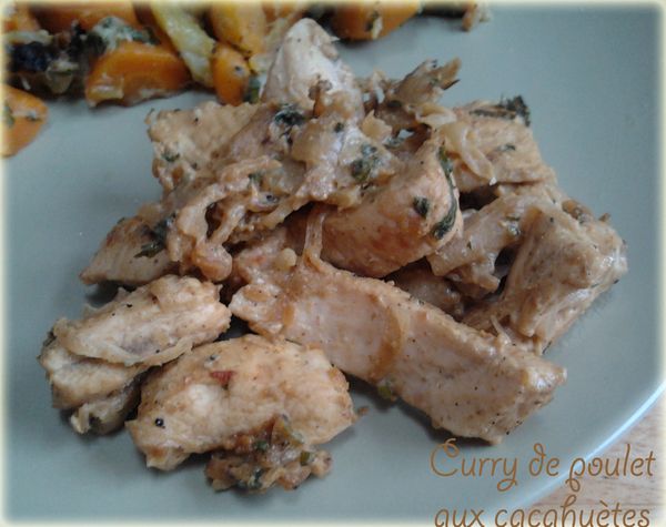 Curry de poulet aux cacahuètes