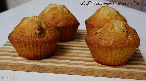 Muffins aux amandes et aux mulberries