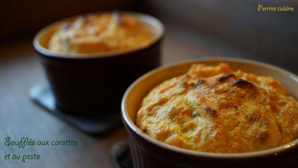 Soufflés de carottes au pesto