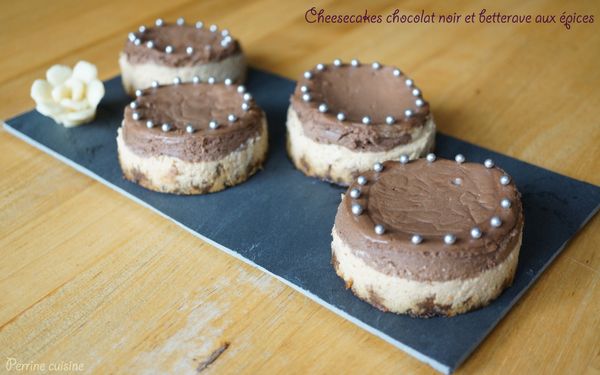Cheesecake chocolat noir et betterave aux épices