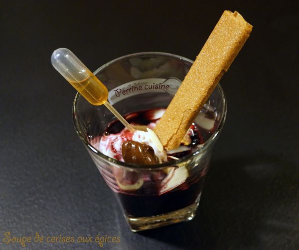 Soupe de cerises aux épices