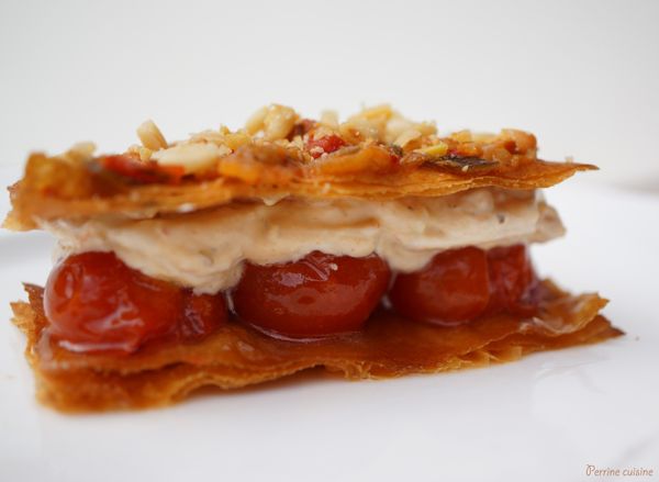 Mille-feuille croustillant aux tomates cerises confites et au duo d’aubergines et poivrons L’Epicurien