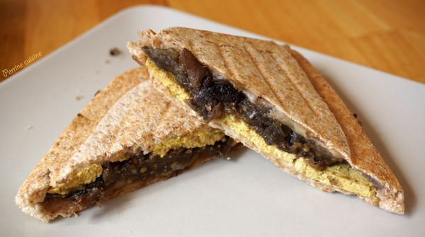 Croques au tofu et aux aubergines