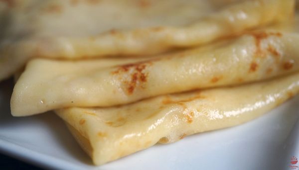 Crêpes au kumquat, mousse d’avocat au chocolat