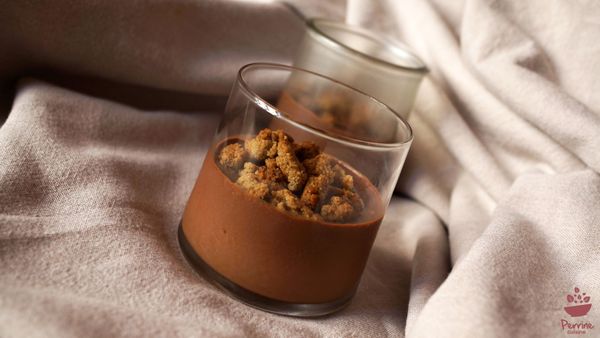 Crèmes au chocolat, streusel aux noix