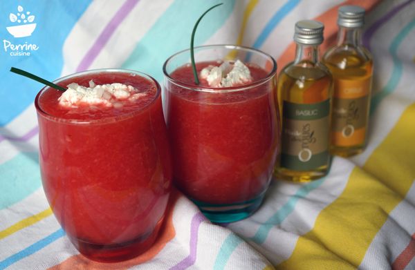 Gaspacho de pastèque, quenelle de ricotta et oignons blancs