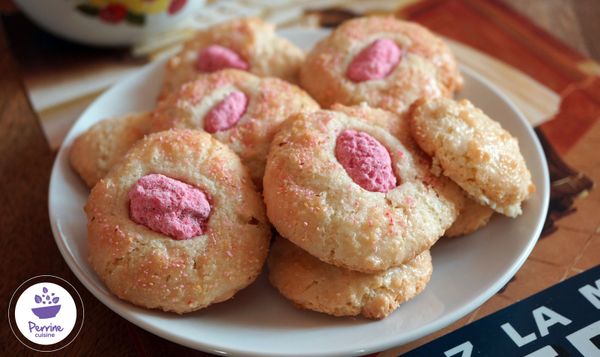 Macarons à l’ancienne aux pralines roses