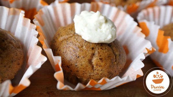 Cupcakes poires, noix, chantilly au Bleu d’Auvergne