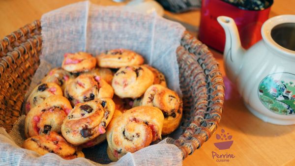 Escargots briochés à la praline rose et au chocolat