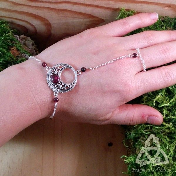 Bijou Bracelet de main et bague elfique Luna Astara Grenat