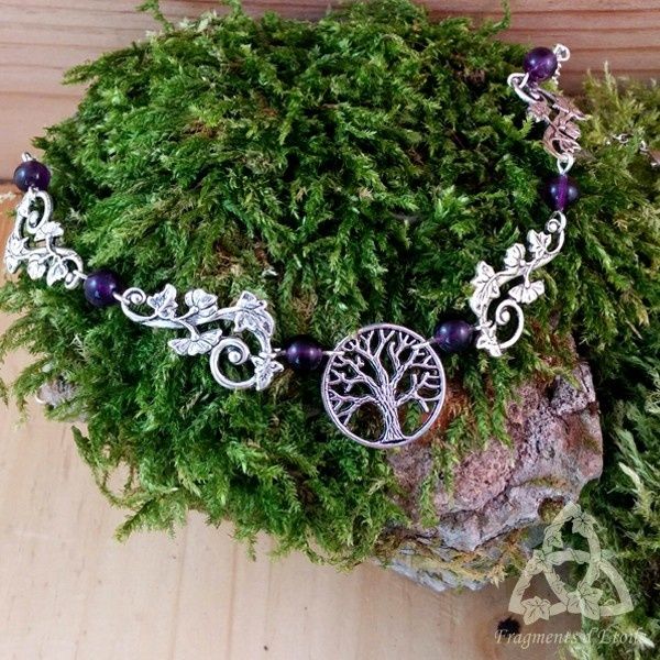 Collier elfique Melyn Irydwel améthyste arbre de vie yggdrasil Feuilles argenté violet médiéval païen mariage ésotérisme wicca