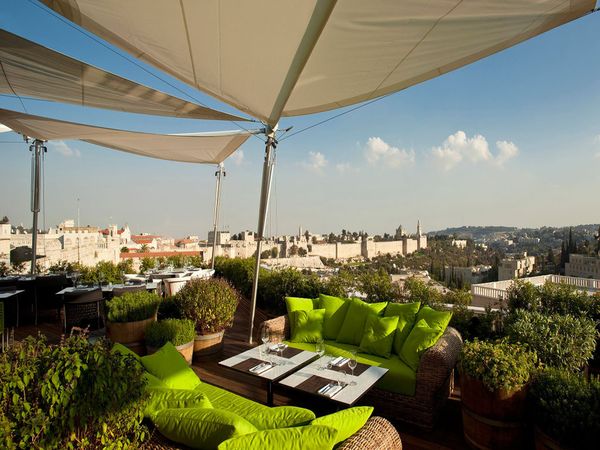 Rooftop Outdoor Lounge & Restaurant del Mamilla Hotel