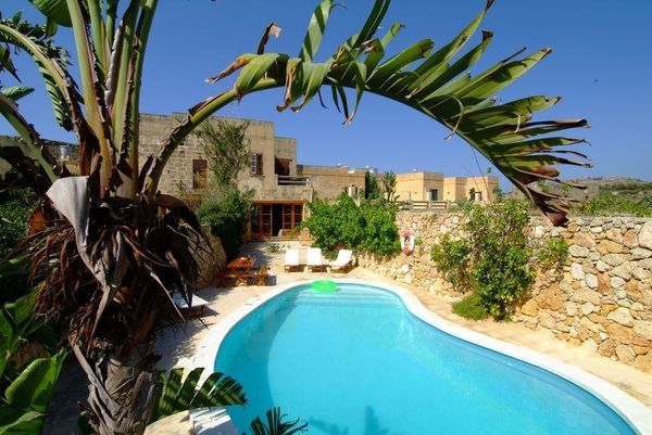 A Gozo vacanze natura nelle farmhouse vista mare