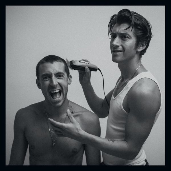 Un voyage à travers Everything You've Come To Expect des Last Shadow Puppets