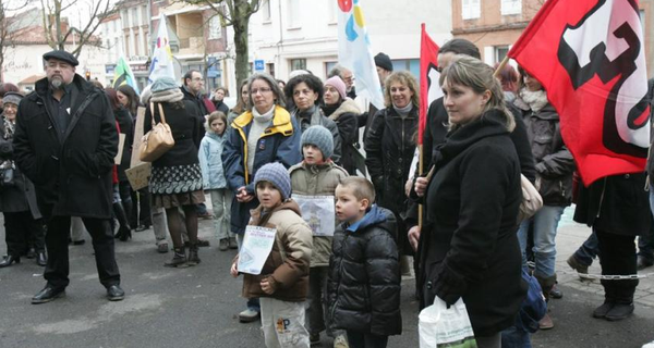 Grèves sur les rythmes scolaires.