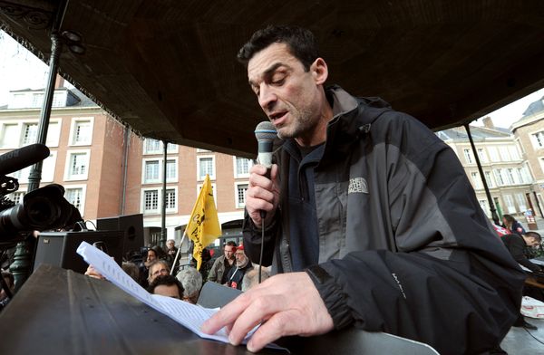 Amnistie des syndicalistes : une claque pour le Front de gauche