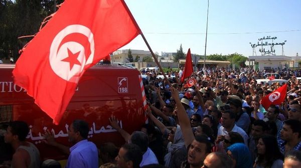 Tunisie : grève générale après l'assassinat de Mohamed Brahmi