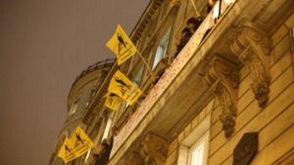 Les paysans arrachent une victoire sur les semences