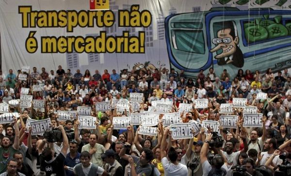 São Paulo : avec les travailleurs du métro !