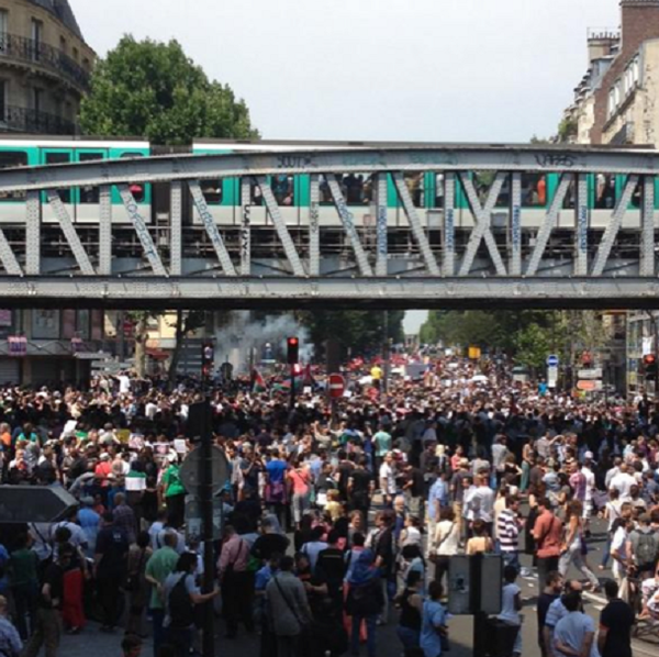 A Barbès, manifestation interdite et souricière policière