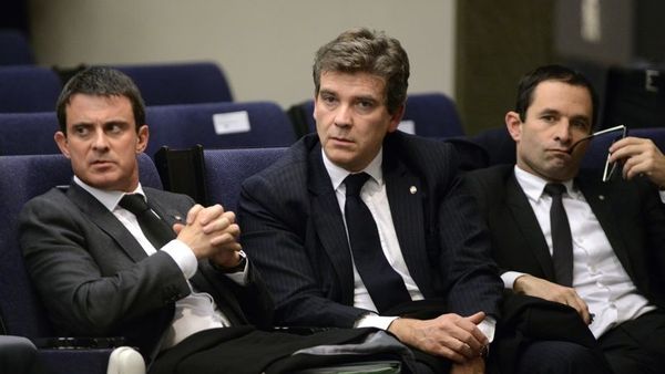 Démission du gouvernement : le débat interdit
