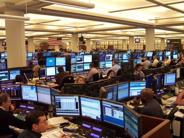 Le trading haute fréquence : « Un choix idéologique et politique »