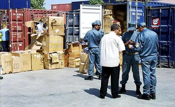 ElWatan - Corruption : 110 douaniers ont été révoqués