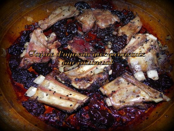 tajine d'agneau aux pruneaux