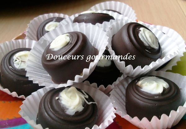 Petites bouchées chocolat/noix de coco