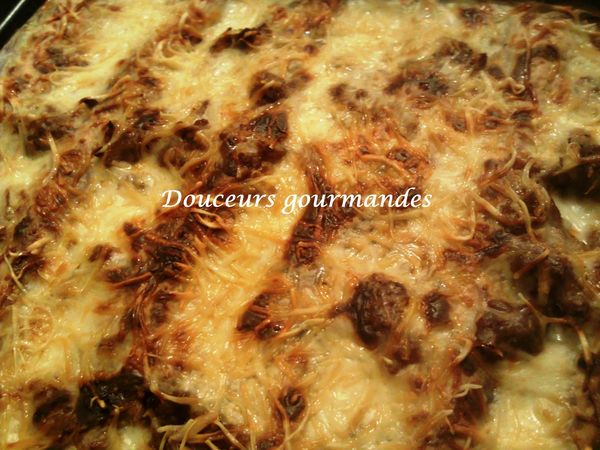 Gratin de crêpes à la bolognaise