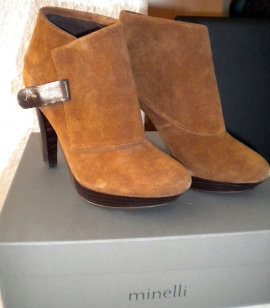 Low boots Minelli en daim camel P. 37 : 90 euros (vendues !)