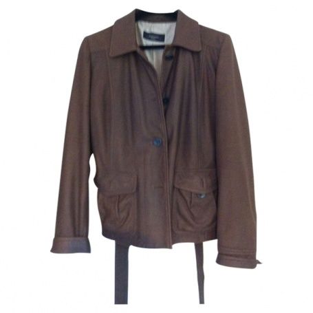 Veste en cuir Weekend Max Mara 95€
